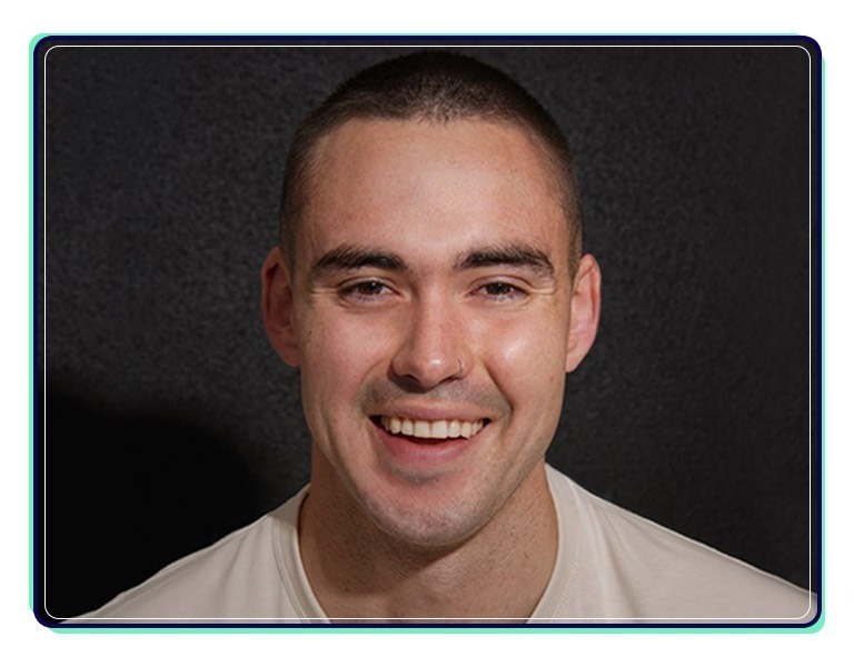 Ewan Thorpe -- Decoration Image 1